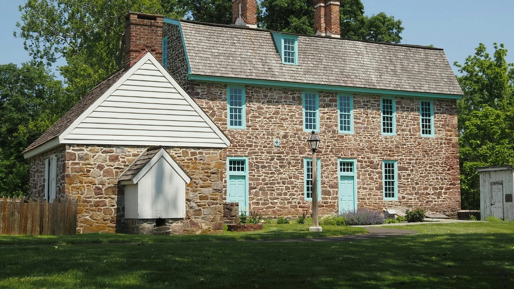 historic stone house in rural Pennsylvania