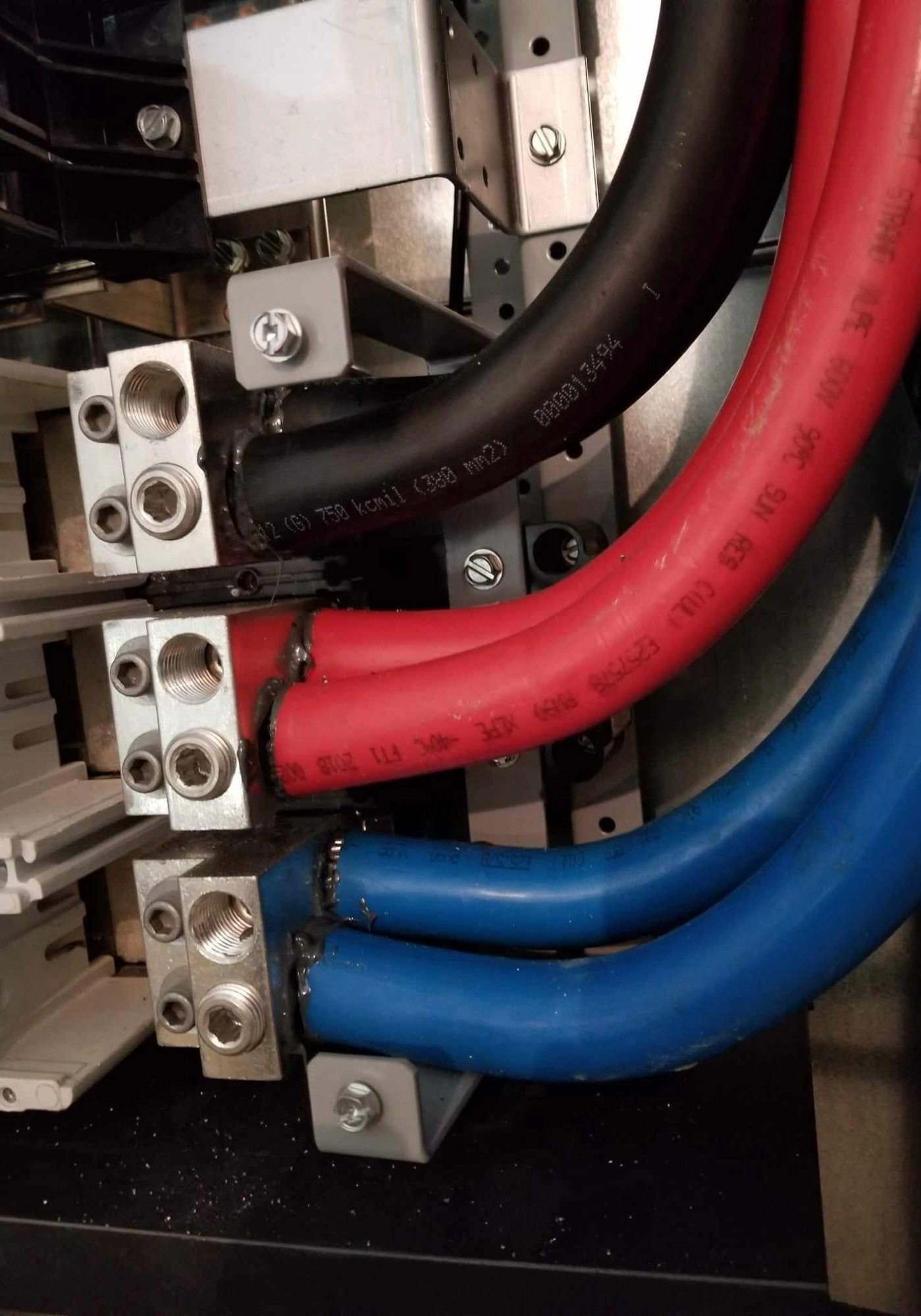 close up of electrical wiring